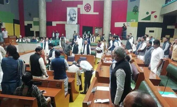 बजट सत्र के 7वें दिन कार्यवाही जारी, रजिस्ट्री समेत कई मुद्दों पर चर्चा, हंगामे के आसार