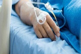 देहरादून : निजी अस्पताल में मरीज की मौत पर परिजनों का हंगामा, अस्पताल पर लगे आरोप