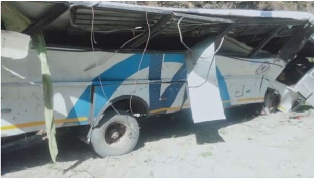 Himachal: सोलन में दर्दनाक सड़क हादसा, दो की मौत, 5 घायल