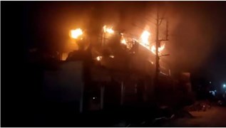 देहरादून: हार्डवेयर गोदाम में आग ने मचाया तांडव, दमकल की दस गाड़ियों ने पाया काबू, लाखों का माल राख