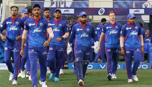IPL 2022 पर मंडराया कोरोना का खतरा, दिल्ली पूरी टीम क्वारंटाइन