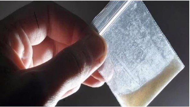 बिलासपुर: एसपी से एक मां की गुहार, बोली- मैं बेटे को जिंदा रखने के लिए खुद उसे नशा देती हूं