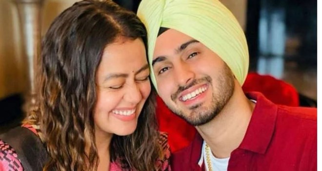 मंडी: Neha Kakkar के पति रोहनप्रीत की होटल से एप्पल वॉच, आईफोन और हीरे की अंगूठी चोरी