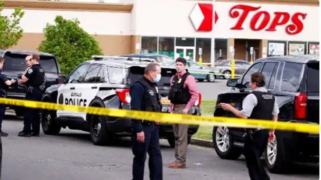 अमेरिका: न्यूयॉर्क के सुपर मार्केट में ताबड़तोड़ फायरिंग, 10 लोगों की मौत