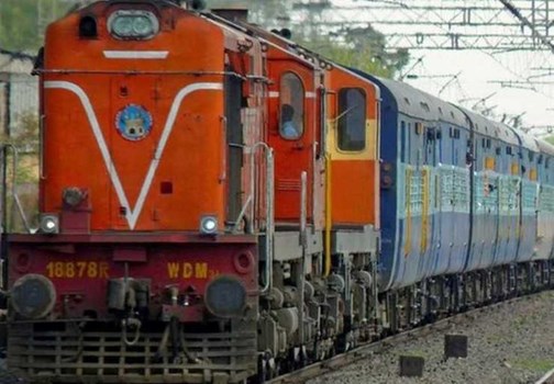 IRCTC ने टिकट बुकिंग में का बड़ा बदलाव, अब इतनी करा सकेंगे बुक