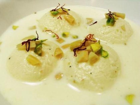 Bread Rasmalai: टेस्टी रसमलाई, नहीं पड़ेगी छैना की भी जरूरत, देखिए रेसिपी