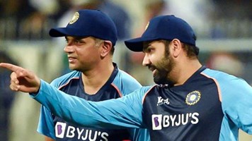 IND vs ENG: रोहित शर्मा के आखिरी टेस्ट खेलने पर सस्पेंस, राहुल द्रविड़ बोले- 'अभी 36 घंटे बाकी हैं'