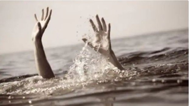 कौशांबी : गंगा में डूबे दो भाई, एक की मौत, दूसरे की गोताखोरों ने बचाई जान