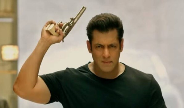 Salman Khan को मिला गन लाइसेंस, धमकी भरा खत मिलने के बाद बढ़ाई सिक्योरिटी