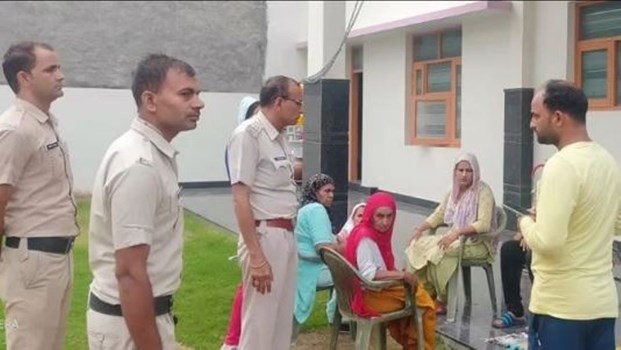 Hansi: हमलावरों ने घर में घुसकर सास-बहू पर बरसाई गोलियां, दोनों की मौत