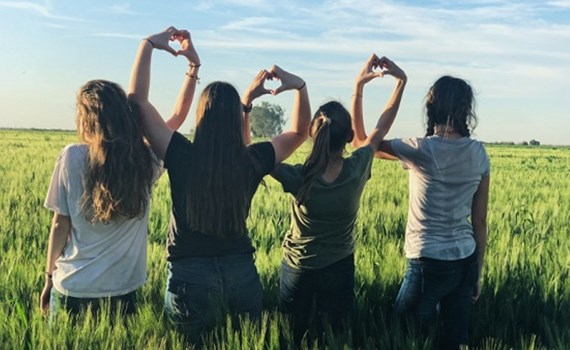 National Friendship Day: एक दिन दोस्ती के नाम, जानें पूरा इतिहास