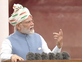 PM Modi ने राष्ट्र को 83 मिनट तक किया संबोधित, जानें अब तक के सबसे लंबे भाषण का रिकॉर्ड