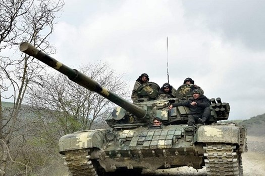 Armenia - Azerbaijan Clashes: अजरबैजान के हमलों में 49 सैनिकों की हुई मौत