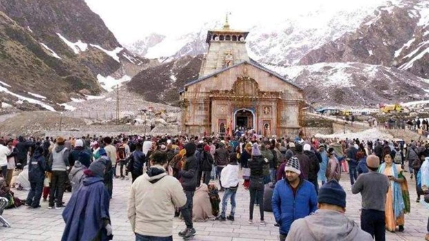 Kedarnath Yatra पर लगी रोक: मौसम विभाग ने जारी किया रेड अलर्ट, 24 घंटे में भारी बारिश के आसार