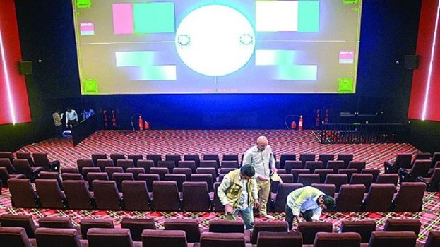 Cinema Halls In Kashmir : श्रीनगर में तीन दशक बाद आज से शुरू होगा मल्टीप्लेक्स, लोग देखेंगे लाल सिंह