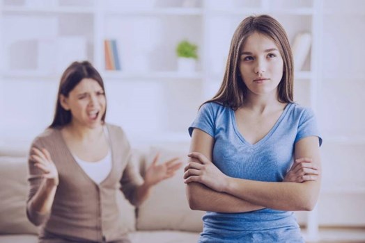 Anger Remove Tips: आपको भी आता है छोटी-छोटी बातों पर गुस्सा तो ये उपाय कर देंगे उसे छूमंतर  