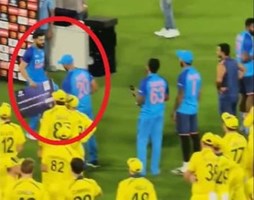 IND vs AUS: मैच के बाद विराट कोहली ने की अजीब हरकत, कैमरे में हुई कैद- Video