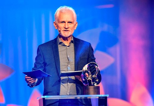 Nobel Peace Prize 2022: जेल में बंद बेलारूस के अधिकार कार्यकर्ता Ales Bialiatski को मिला सम्मान