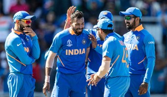 ZIM को भारत ने 71 रनों से धोया, इंग्लैंड से होगा सेमीफाइनल