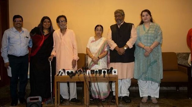 आशा भोंसले को लता दीनानाथ मंगेशकर पुरस्कार से किया जाएगा सम्मानित