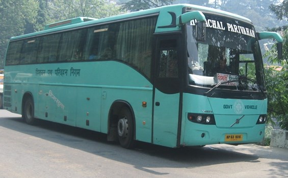 हिमाचल प्रदेश में अब लग्जरी बसों पर लगेगा सालाना 9 लाख रुपये का टैक्स