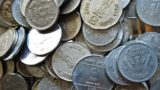 भारतीय सिक्कों पर ईयर के नीचे बने होते हैं डॉट, स्टार और डायमंड, जानिए इन साइन का क्या है मतलब