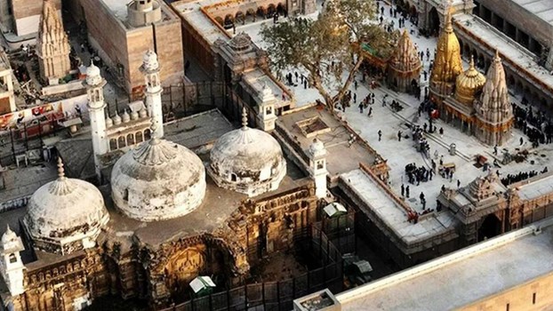 वकीलों के साथ ज्ञानवापी मस्जिद के अंदर  ASI का सर्वे जारी ,सुप्रीम कोर्ट पहुंचा मुस्लिम पक्ष