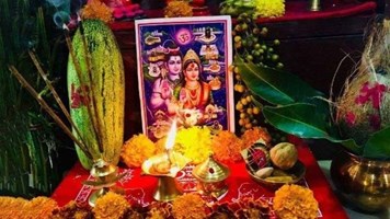  Hariyali Teej 2023: शिव- पार्वती की पूजा के साथ इन चीजों का करें दान,सौभाग्यवती का मिलेगा आशीर्वाद 