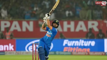 ऑस्ट्रेलिया के खिलाफ भारतीय टीम ने खड़ा किया 235 रनों का विशाल स्कोर,रिंकू सिंह ने खेली तूफानी पारी