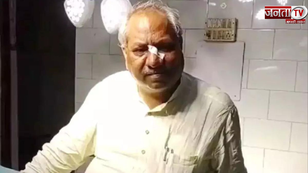 मंत्री संजय निषाद पर देर रात हुआ हमला, नाक पर लगी चोट, सपा कार्यकर्ताओं पर लगाया आरोप