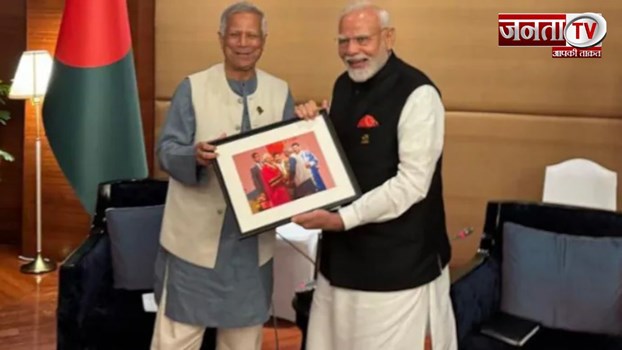 Thailand में मुलाकात के दौरान मोहम्मद यूनुस ने प्रधानमंत्री मोदी को दिया पुराना तोहफा