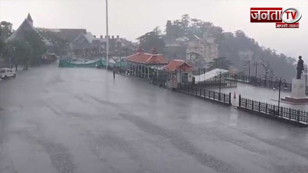 Himachal Pradesh की कई जगहों पर जमकर हुई बारिश, चोटियों पर देखने को मिली बर्फबारी