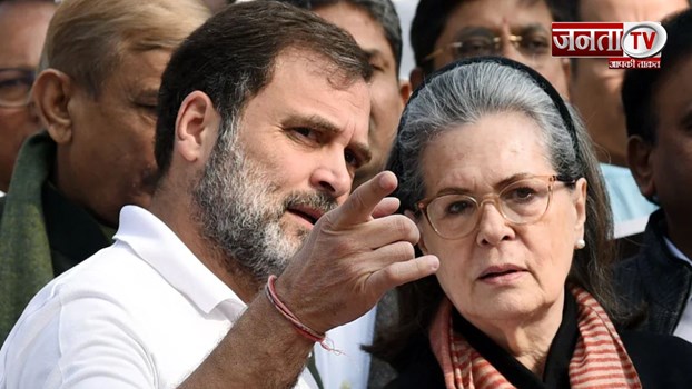 देशभर में कांग्रेस का उग्र प्रदर्शन, सोनिया और राहुल पर कार्रवाई, हिरासत में कई नेता