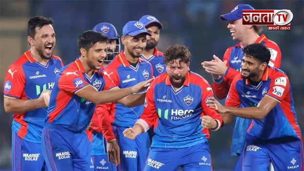 DC vs RR के बीच हुई काटे की टक्कर, सुपर ओवर में DC ने मारी बाजी