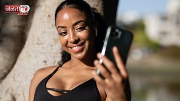 सेल्फी लेने से गई सैकड़ों जानें, टॉप पर भारत, आंकड़े देख चौंक जाएंगे आप 