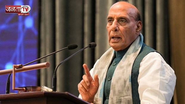 भारत- पाक संघर्ष पर राजनाथ सिंह का बयान, बोले - कुछ लोग कहते थे उन्होंने युद्ध रुकवाया है 