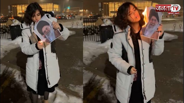 विरोध का नया तरीका! खामेनेई की तस्वीरों से सिगरेट क्यों जला रहीं महिलाएं?