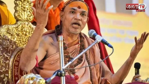 5 दिन से धरने पर बैठे अविमुक्तेश्वरानंद की तबीयत बिगड़ी, वैनिटी से नहीं निकले बाहर 