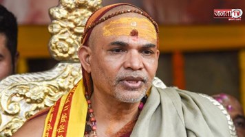 CM योगी पर शंकराचार्य अविमुक्तेश्वरानंद का तीखा हमला, मांगा हिंदू होने का प्रमाण