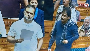 राहुल गांधी ने संसद में उठाया डोकलाम का मुद्दा, मचा बवाल, राजनाथ सिंह ने दिया जोरदार जवाब 