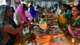 Mahashivratri 2026: महाशिवरात्रि की रात में क्यों खुलते हैं आध्यात्मिक द्वार? जानिए पूरा रहस्य