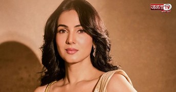 US-ईरान तनाव के बीच दुबई में सोनल चौहान सुरक्षित, बोलीं-‘पैनिक न फैलाएं’