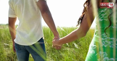 Uttarakhand: प्रेमी के साथ संबंध बना रही थी बहू... आपत्तिजनक हालत में देख चीख उठी सास