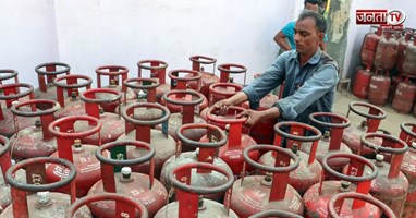 LPG Crisis: अब 14.2 किलो सिलेंडर का वजन घटेगा? ईरान तनाव के बीच सरकार का बड़ा फैसला