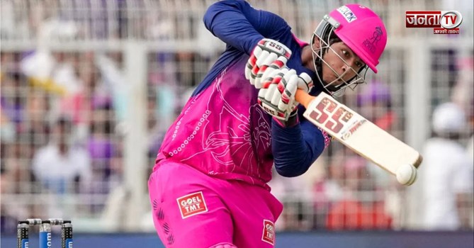 Vaibhav Sooryavanshi इस गेंदबाज के आगे बेबस, मेडन ओवर खेलकर गंवाया विकेट