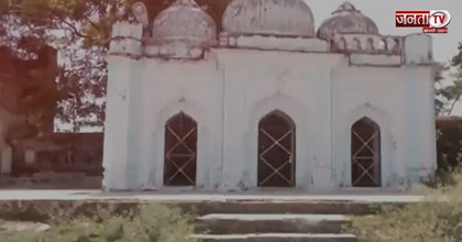 'राजा कंस का महल था, आज नमाज...',UP में एक और मस्जिद पर विवाद, पासी समाज ने किया दावा