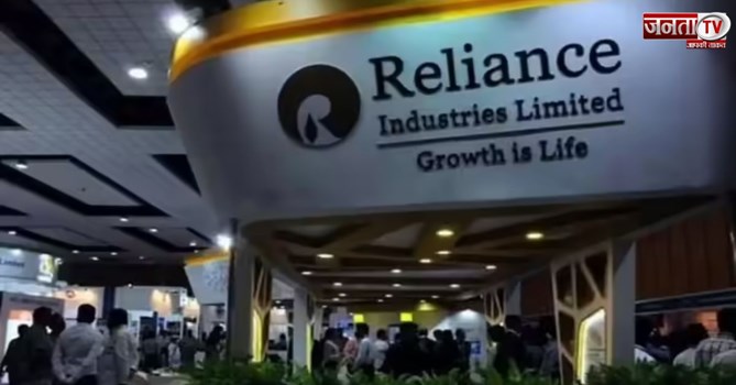 Reliance ने कीं 1 लाख से ज्यादा नई भर्तियां, ग्रीन एनर्जी से 2 लाख रोजगार की उम्मीद