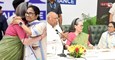 दिल्ली में INDIA गठबंधन का शक्ति प्रदर्शन, सोनिया-राहुल समेत कई दिग्गज नेता पहुंचे
