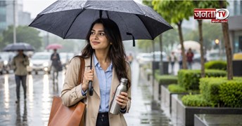 बारिश में ऑफिस जाना न बने मुसीबत! साथ रखें ये जरूरी सामान, इन बातों का रखें खास ध्यान