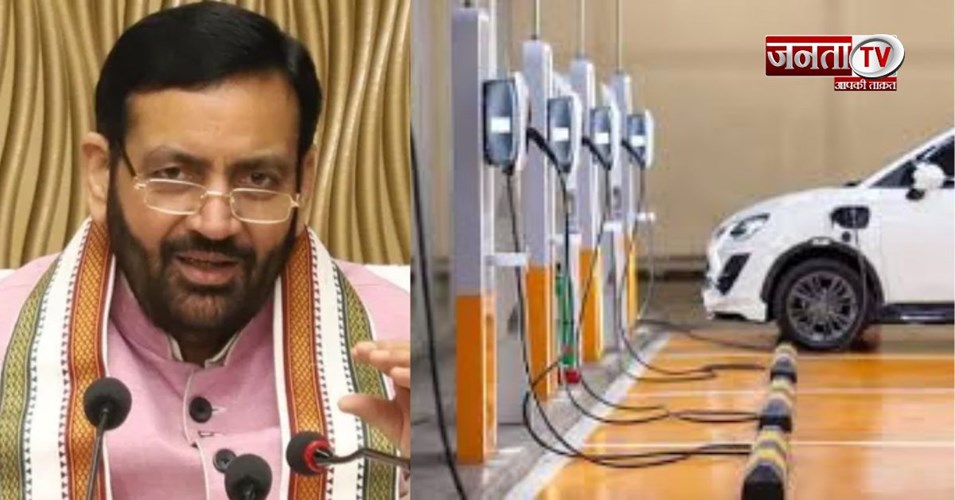 Haryana NCR: प्रदूषण पर बड़ा वार! बिना PUC नहीं मिलेगा पेट्रोल, नई EV पॉलिसी जल्द
